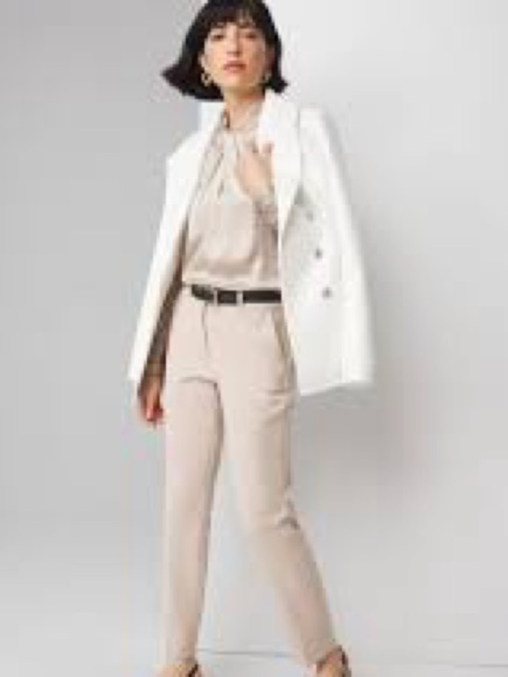 White House Black Market Slim Ankle Pants